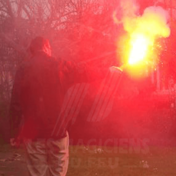 Torche à main schuss rouge 10 minutes.